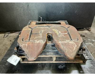 Freightliner Cascadia 132 Fifth Wheel