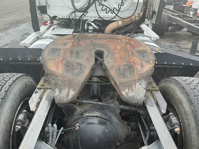 Freightliner Cascadia Fifth Wheel