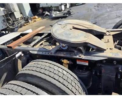 Freightliner Columbia 120 Fifth Wheel