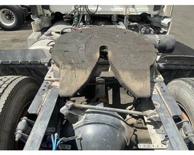 Holland ID PENDING Fifth Wheel for a Freightliner CASCADIA