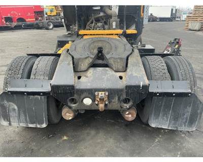 Holland Ottawa 4x2 Fifth Wheel for a Kalmar Ottawa 4x2