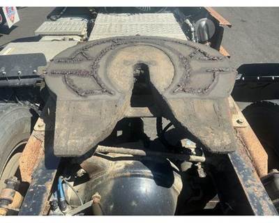 Holland STATIONARY Fifth Wheel for a Freightliner M2 106