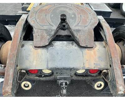 Holland TJ5000 Fifth Wheel for a Capacity Of Texas TJ5000