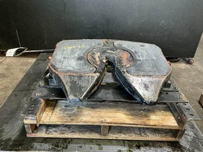 International 4400 Fifth Wheel