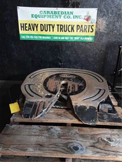 International 9200i Fifth Wheel