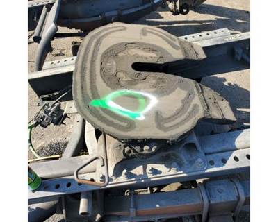 International LA617 Fifth Wheel