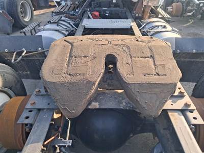 International LT625 Fifth Wheel