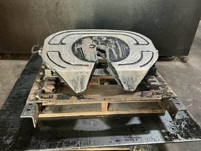 International ProStar Fifth Wheel