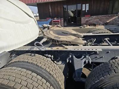 International RH613 Fifth Wheel