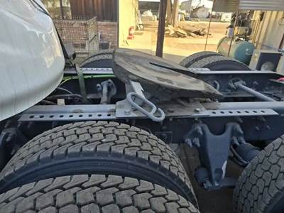 International RH613 Fifth Wheel