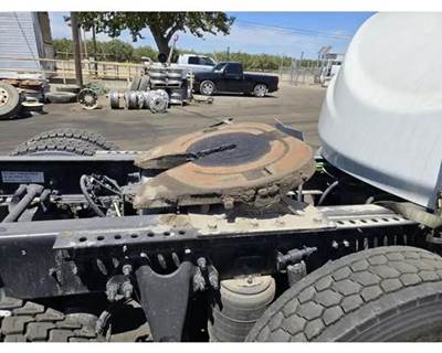 International RH613 Fifth Wheel