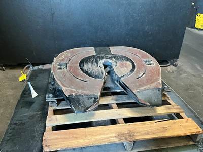 Jost CXU612 Fifth Wheel