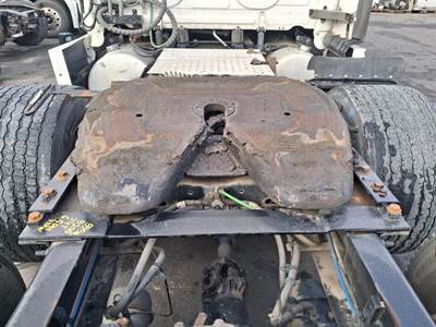 Jost Cascadia 126 Fifth Wheel