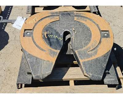 Jost Fifth Wheel for a Freightliner Cascadia 113