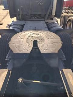 Mack Pinnacle CXU613 Fifth Wheel for a Mack CXU613