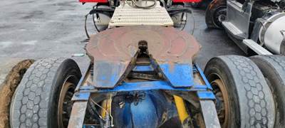 Peterbilt 386 Fifth Wheel