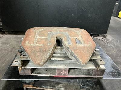 Fontaine Air Slide Fifth Wheel, 33.5" Frame Width, 36" Slide Length, 12" Travel 