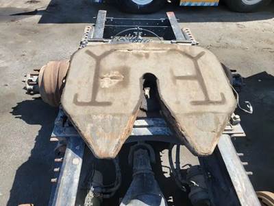 Volvo VNL670 Fifth Wheel