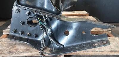 Freightliner Cascadia 125 Left Frame Horn