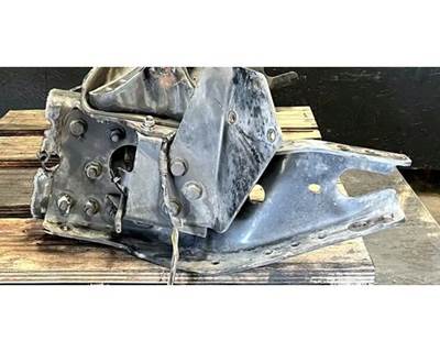 Freightliner Cascadia 125 Left Frame Horn