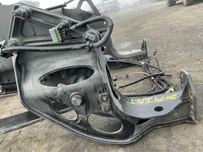 International LT625 Frame Horn