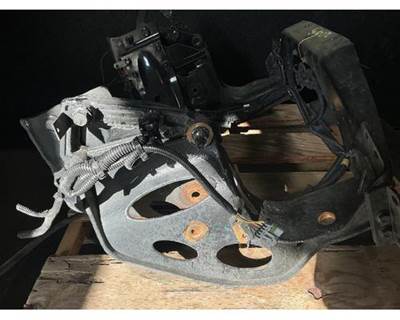 International RH613 Right Frame Horn