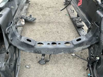 International LT625 Frame