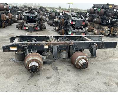 Freightliner FAS II Airliner Cutoff for a Freightliner Cascadia 125