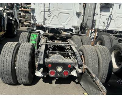 Freightliner FAS II Airliner Cutoff for a Freightliner Cascadia 126