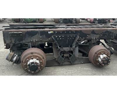 Hendrickson HAULMAAX Cutoff