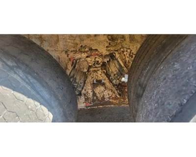 Hendrickson HN402 (Late) Cutoff for a Peterbilt 357