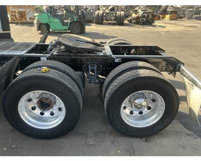Kenworth T680 Tandem Axle Cutoff