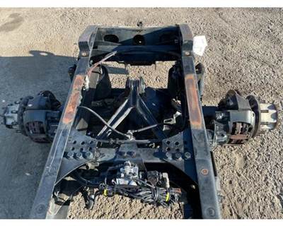 NEWAY ADZ-123 Single Axle Cutoff for a Kenworth T680