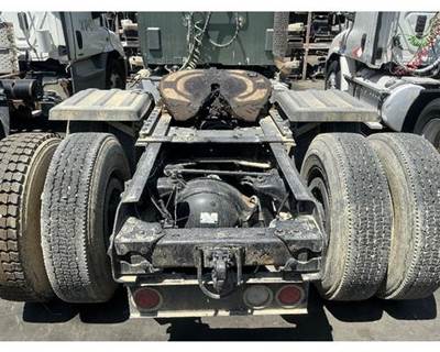 Paccar AG400L / New Low Air Leaf Tandem Axle Cutoff for a Kenworth T680