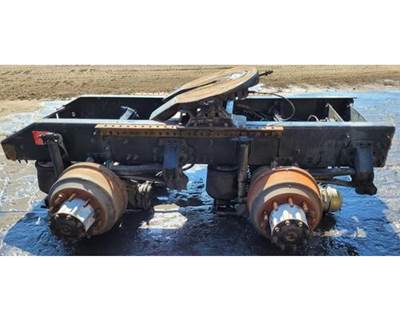Volvo Corporate Air Tandem Axle Cutoff for a Volvo VNL