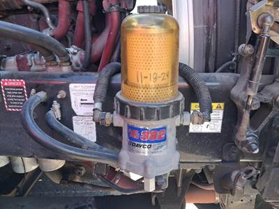 Davco Fuel Pro 382 Fuel / Water Separator for a Mack CXU612
