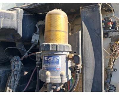 Davco Fuel Pro 382 Fuel / Water Separator for a International 9200I
