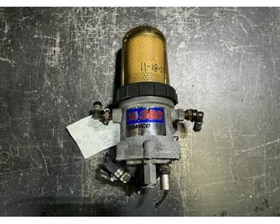 Davco Fuel Pro 382 Fuel / Water Separator for a Mack CXU612