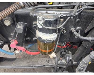 Davco Fuel Pro 382 Fuel / Water Separator for a Kenworth T680