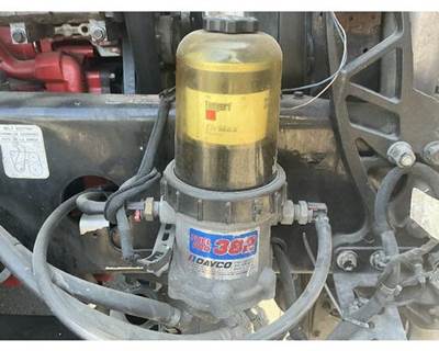 Davco Fuel Pro 382 Fuel / Water Separator for a Volvo VNL