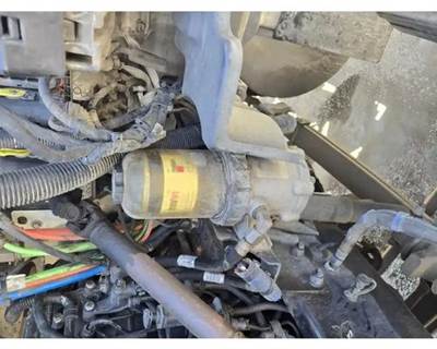Kenworth Fuel / Water Separator for a Kenworth T880
