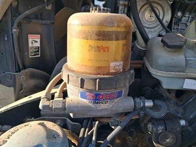 Davco Fuel Pro 482 Fuel / Water Separator for a Freightliner CASCADIA