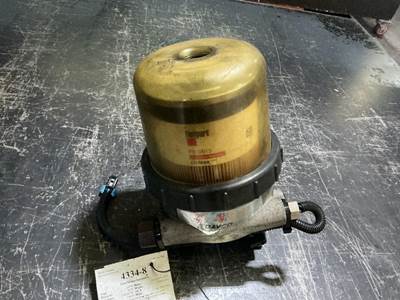 Davco Fuel Pro 482 Fuel / Water Separator for a Freightliner CASCADIA