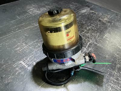 Freightliner Fuel / Water Separator for a Freightliner Cascadia 113