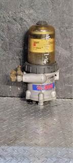 Freightliner Cascadia 125 Fuel / Water Separator