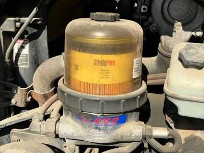 Freightliner Cascadia 125 Fuel / Water Separator