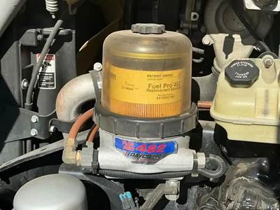 Freightliner Cascadia 125 Fuel / Water Separator