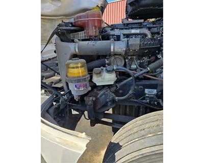 Freightliner Cascadia 126 Fuel / Water Separator