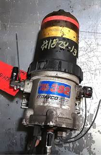 International LT625 Fuel / Water Separator