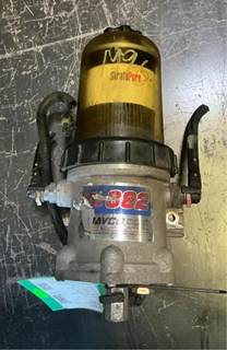 International LT625 Fuel / Water Separator